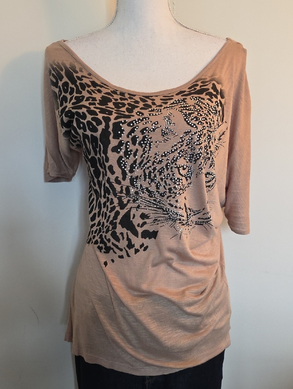 Women's Taupe Leopard Print Scoop Neck Top